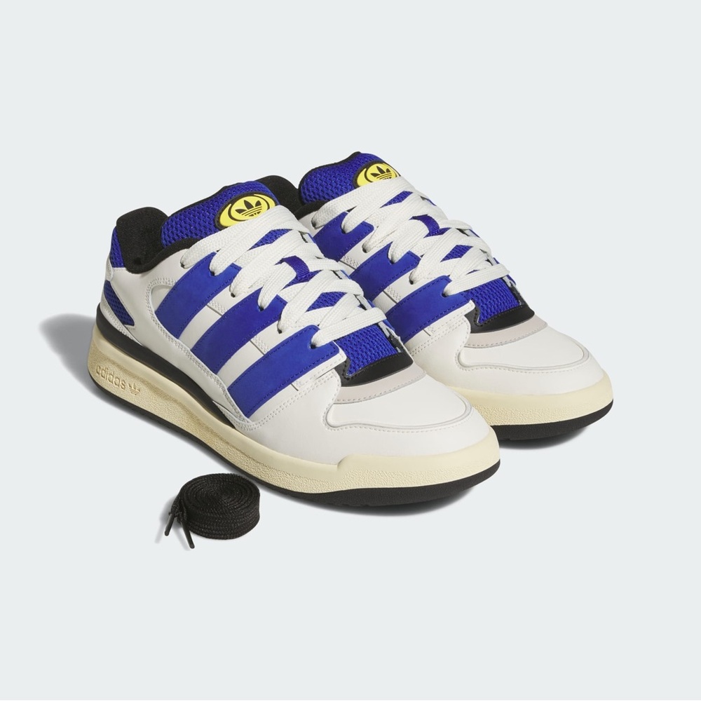 Adidas Forum2000 Sneakers Off White / Semi Lucid Blue • Unisex Size M7/W8  *NWT*